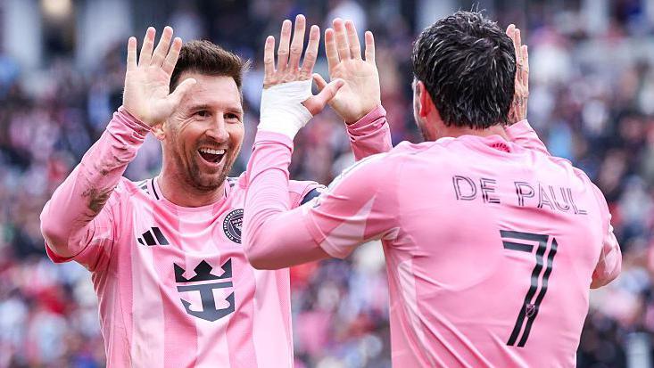 Lionel Messi ansaitsi jälleen täydelliset 10 pistettä ja nousi ottelun parhaaksi pelaajaksi